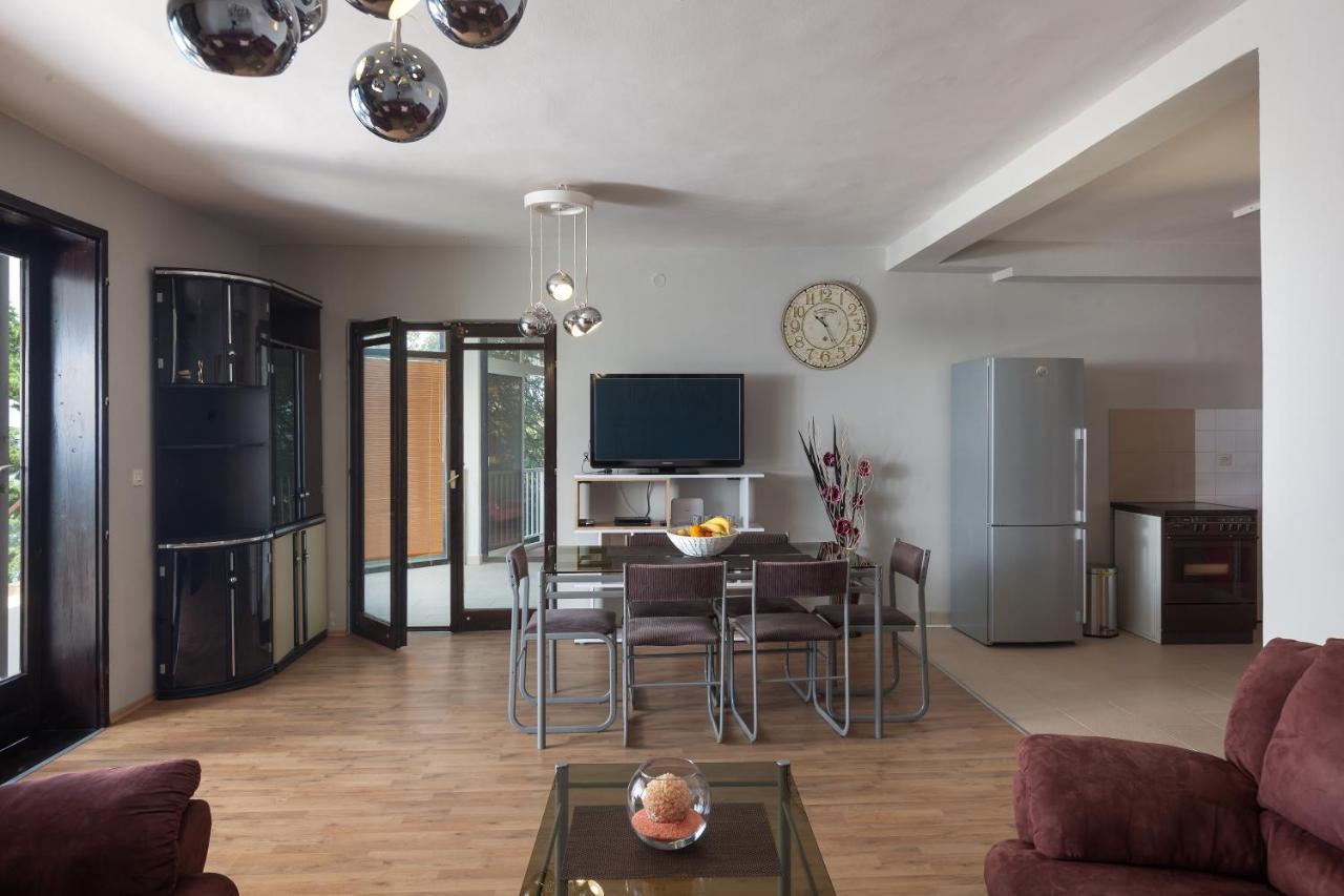 Casa Del Sole Villa กราดัซ ภายนอก รูปภาพ